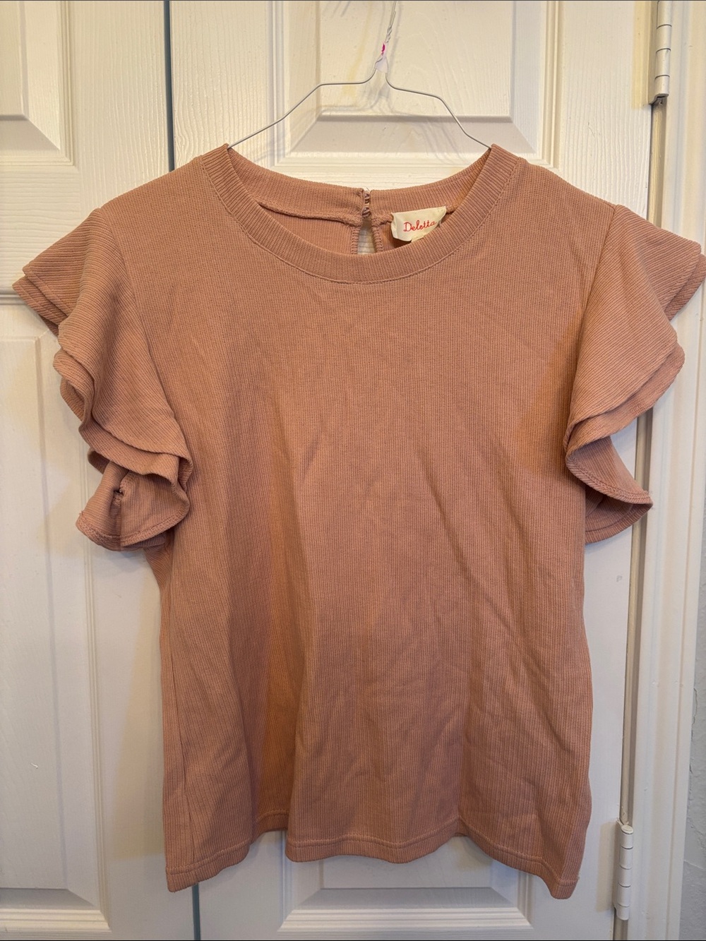 Deletta Ruffle Sleeve Tee in Dusty Mauve